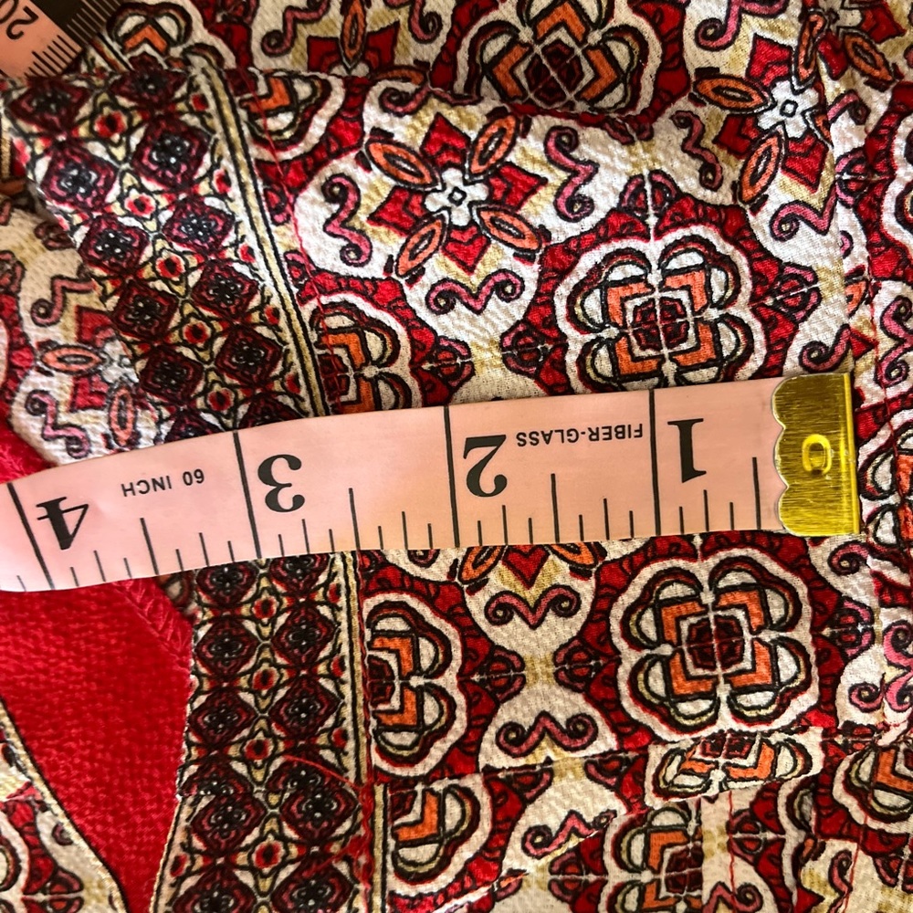 Max Studio size S shorts - Picture 6 of 6